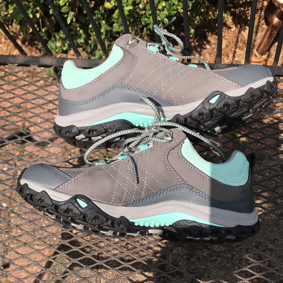 New - NWOT Oboz Women's Sapphire Low B-Dry Waterproof Hiking Shoes - Size US 7 - Picture 6 of 10